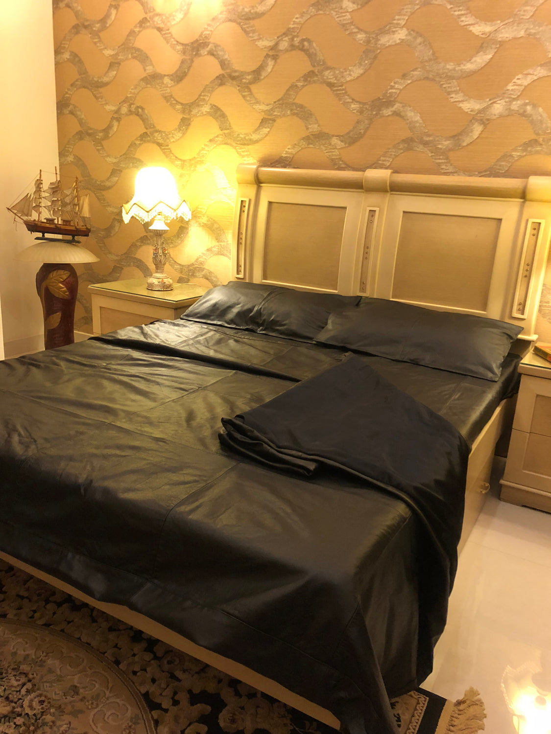 Luxury Genuine Leather Bed Sheet Set with Pillowcases & Duvet Cover